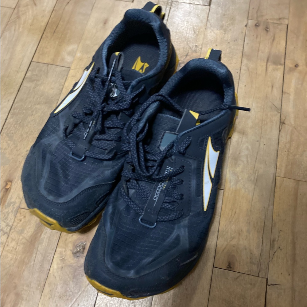 Mens Altra Lone Peak 4.5 Size 8.5 Blue
